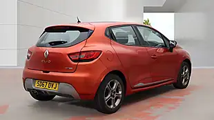 Used 2017 Renault Clio Dynamique Nav Red - Interior and Exterior details 4