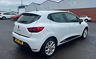 Used 2017 Renault Clio Dynamique Nav White - Interior and Exterior details 5