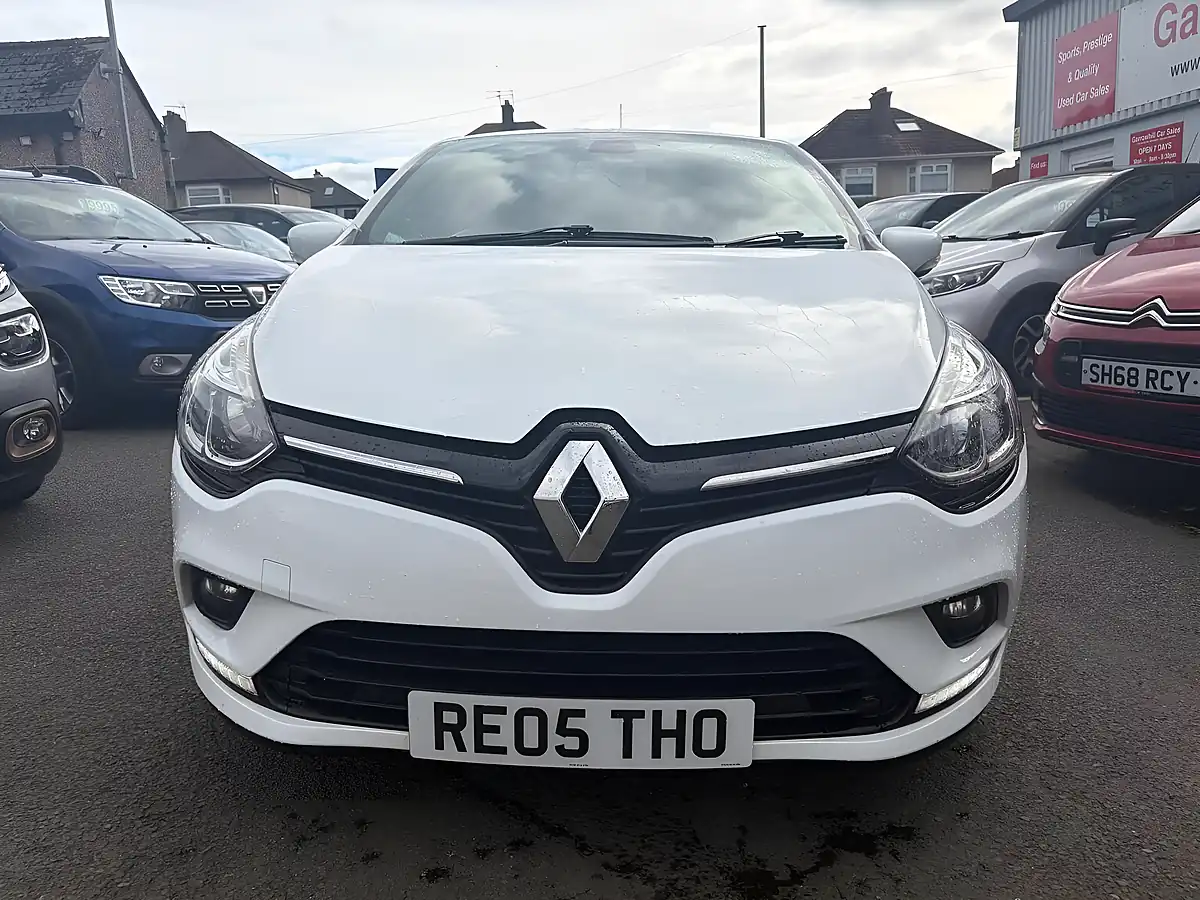 Used 2017 Renault Clio Dynamique Nav White - Interior and Exterior details 2