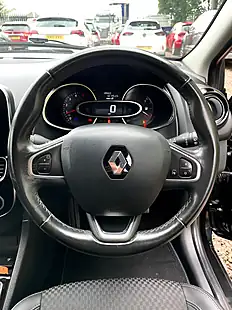 Used 2017 Renault Clio Dynamique S Nav Black - Interior and Exterior details 15