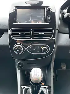 Used 2017 Renault Clio Dynamique S Nav Black - Interior and Exterior details 19