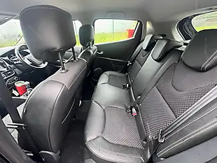 Used 2017 Renault Clio Dynamique S Nav Black - Interior and Exterior details 12