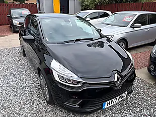 Used 2017 Renault Clio Dynamique S Nav Black - Interior and Exterior details 8
