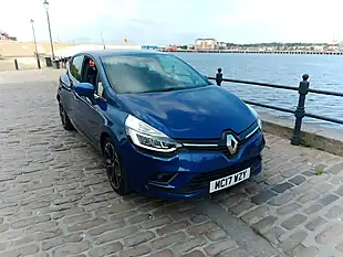 Used 2017 Renault Clio Dynamique S Nav Blue - Interior and Exterior details 2