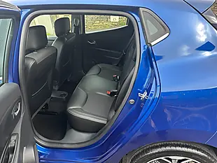 Used 2017 Renault Clio Dynamique S Nav Blue - Interior and Exterior details 17