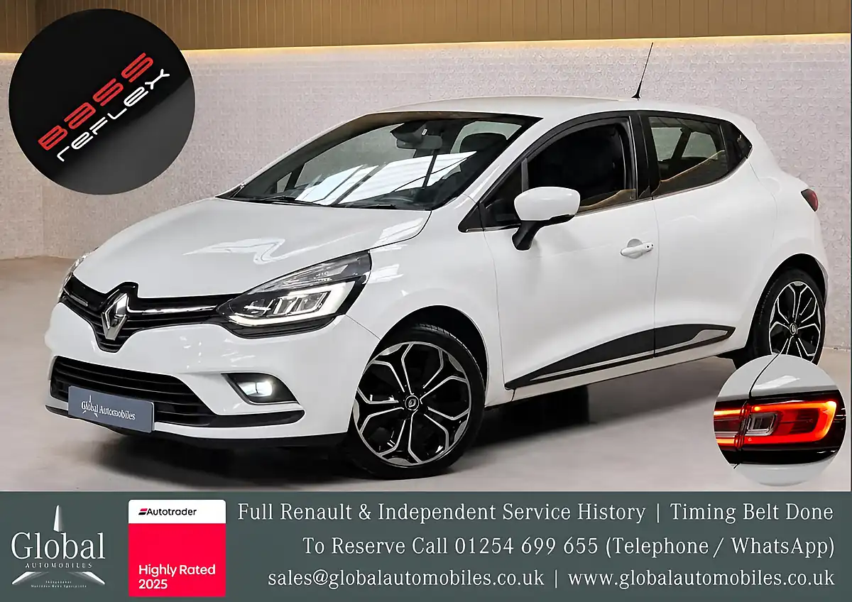 Used 2017 Renault Clio Dynamique S Nav Glacier White - Front View