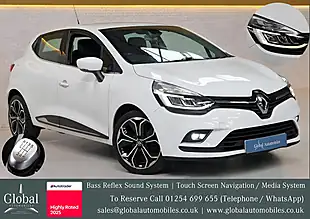 Used 2017 Renault Clio Dynamique S Nav Glacier White - Interior and Exterior details 3