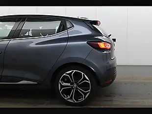 Used 2017 Renault Clio Dynamique S Nav Grey - Interior and Exterior details 10