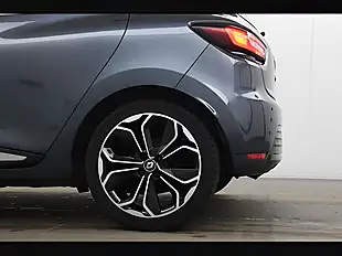 Used 2017 Renault Clio Dynamique S Nav Grey - Interior and Exterior details 11