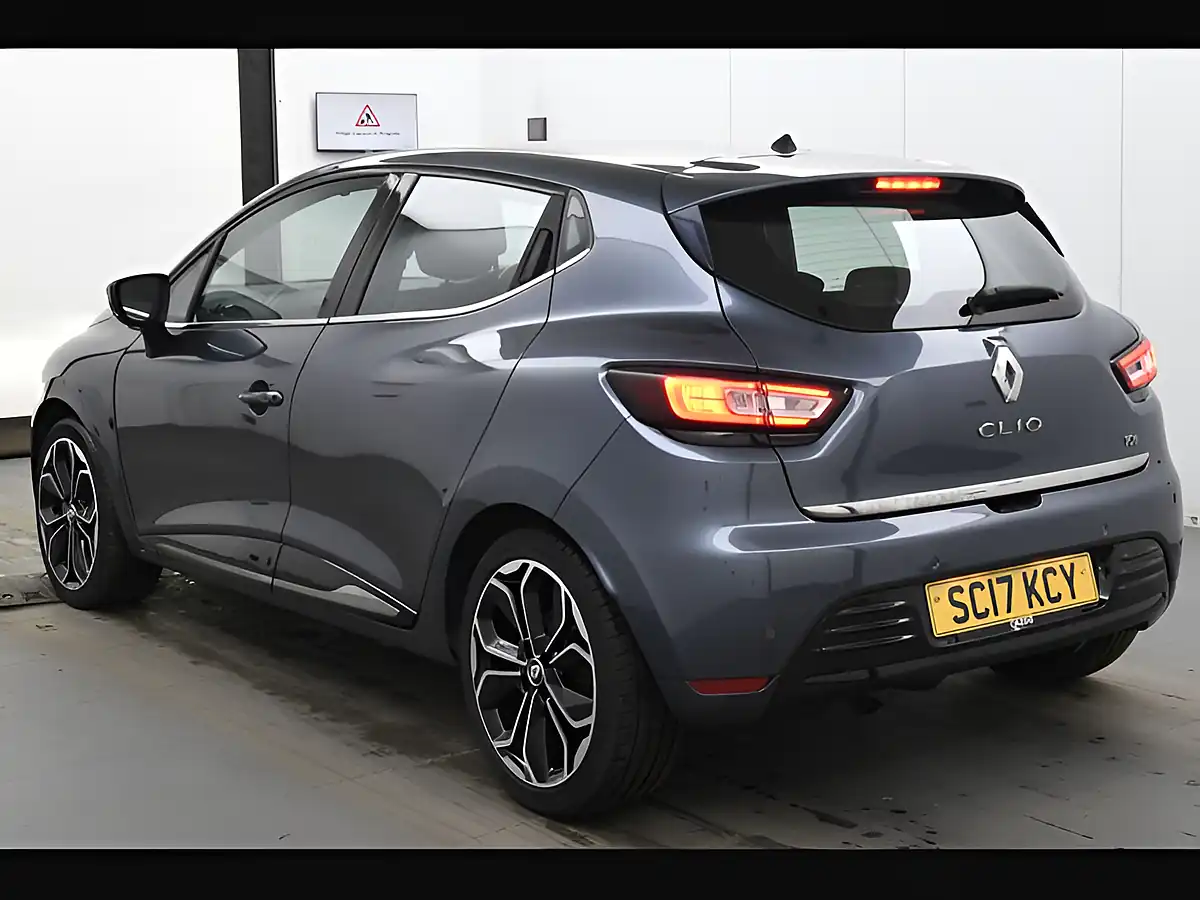 Used 2017 Renault Clio Dynamique S Nav Grey - Interior and Exterior details 12