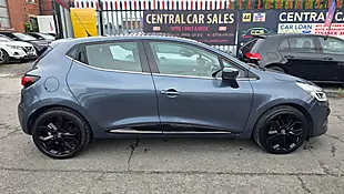 Used 2017 Renault Clio Dynamique S Nav Grey - Interior and Exterior details 8