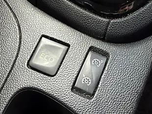 Used 2017 Renault Clio Dynamique S Nav Grey - Interior and Exterior details 16