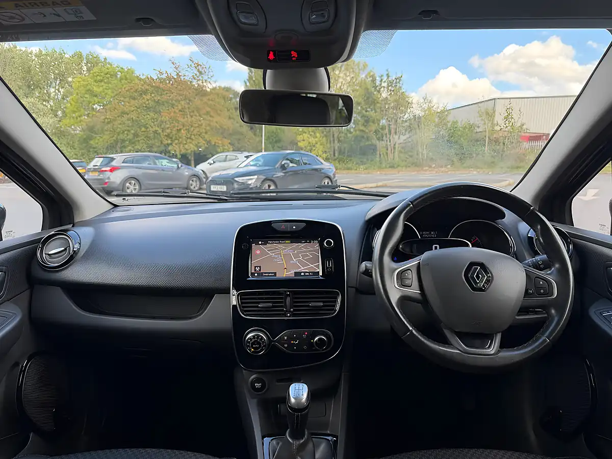 Used 2017 Renault Clio Dynamique S Nav Grey - Interior and Exterior details 19