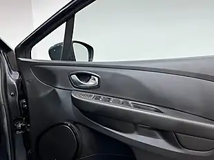 Used 2017 Renault Clio Dynamique S Nav Grey - Interior and Exterior details 16