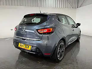 Used 2017 Renault Clio Dynamique S Nav Grey - Interior and Exterior details 7