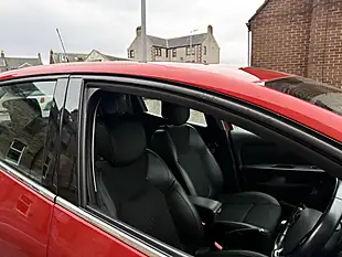 Used 2017 Renault Clio Dynamique S Nav Red - Interior and Exterior details 6