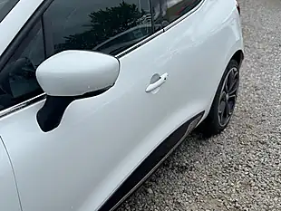 Used 2017 Renault Clio Dynamique S Nav White - Interior and Exterior details 12