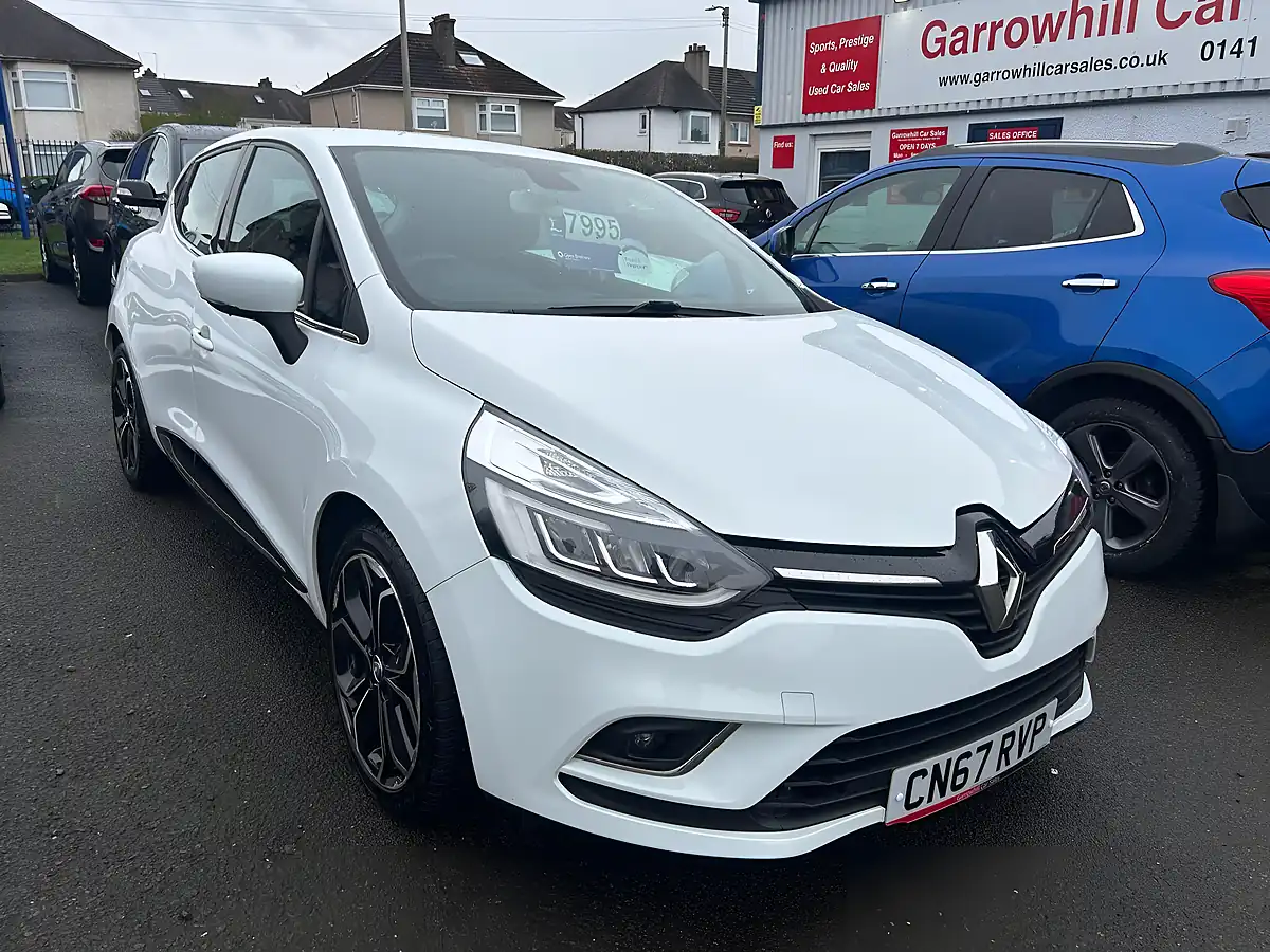 Used 2017 Renault Clio Dynamique S Nav White - Interior and Exterior details 3