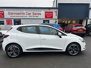 Used 2017 Renault Clio Dynamique S Nav White - Interior and Exterior details 4