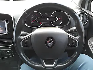 Used 2017 Renault Clio Dynamique S Nav White - Interior and Exterior details 20