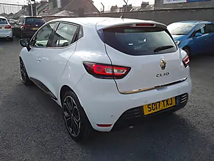 Used 2017 Renault Clio Dynamique S Nav White - Interior and Exterior details 5
