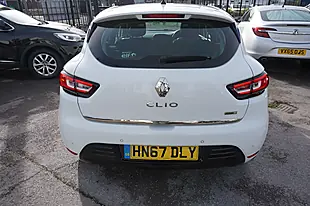 Used 2017 Renault Clio Dynamique S Nav White - Interior and Exterior details 5
