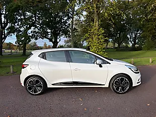 Used 2017 Renault Clio Dynamique S Nav White - Interior and Exterior details 2