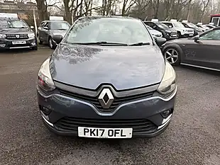 Used 2017 Renault Clio Play Grey - Interior and Exterior details 10