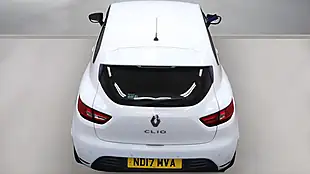 Used 2017 Renault Clio Play White - Interior and Exterior details 8