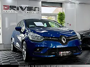Used 2017 Renault Clio Signature Nav Blue - Interior and Exterior details 6