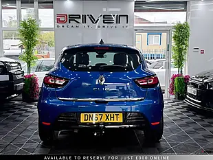 Used 2017 Renault Clio Signature Nav Blue - Interior and Exterior details 9
