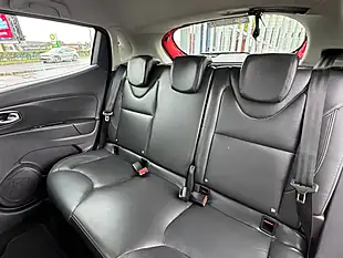 Used 2017 Renault Clio Signature Nav Flame Red - Interior and Exterior details 15