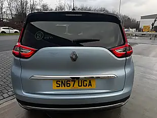Used 2017 Renault Grand Scenic Dynamique S Nav Blue - Interior and Exterior details 9