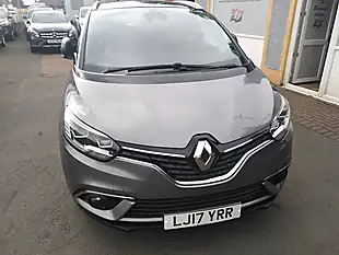 Used 2017 Renault Grand Scenic Signature Nav Grey - Interior and Exterior details 10