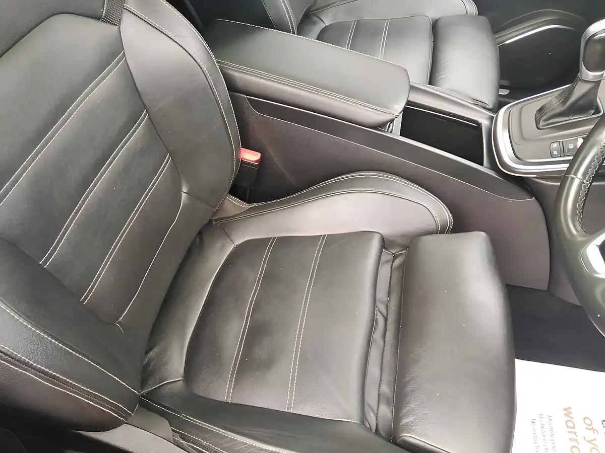 Used 2017 Renault Grand Scenic Signature Nav Grey - Interior and Exterior details 16