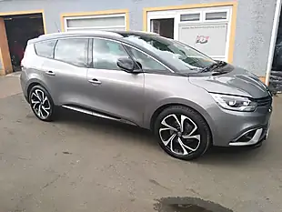 Used 2017 Renault Grand Scenic Signature Nav Grey - Interior and Exterior details 3