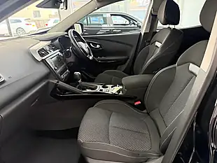 Used 2017 Renault Kadjar Dynamique Nav Black - Interior and Exterior details 11