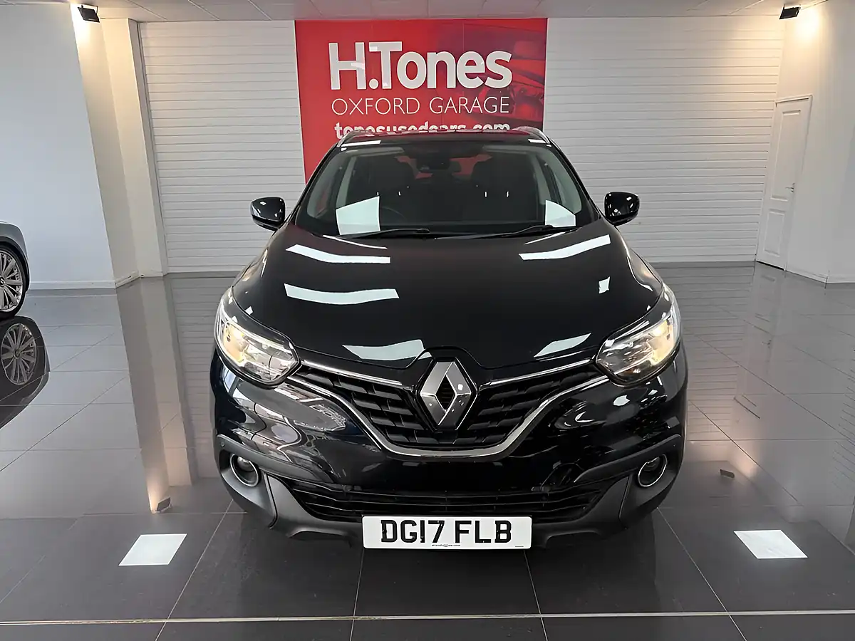 Used 2017 Renault Kadjar Dynamique Nav Black - Interior and Exterior details 13