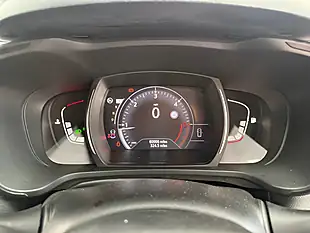 Used 2017 Renault Kadjar Dynamique Nav Black - Interior and Exterior details 16