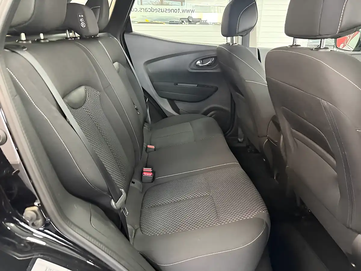 Used 2017 Renault Kadjar Dynamique Nav Black - Interior and Exterior details 5