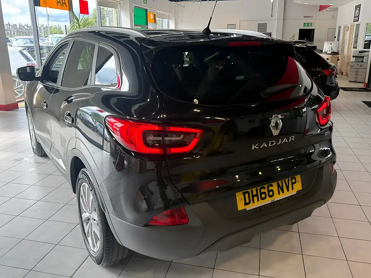 Used 2017 Renault Kadjar Dynamique Nav Black - Interior and Exterior details 7
