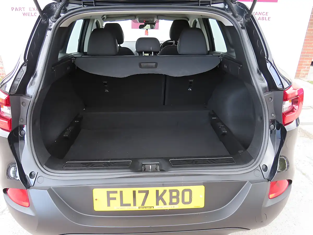 Used 2017 Renault Kadjar Dynamique Nav Black - Interior and Exterior details 10
