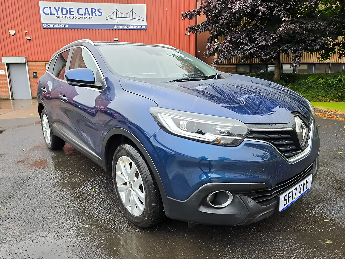 Used 2017 Renault Kadjar Dynamique Nav Blue - Front View