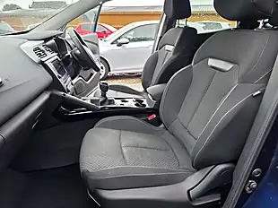 Used 2017 Renault Kadjar Dynamique Nav Blue - Interior and Exterior details 10