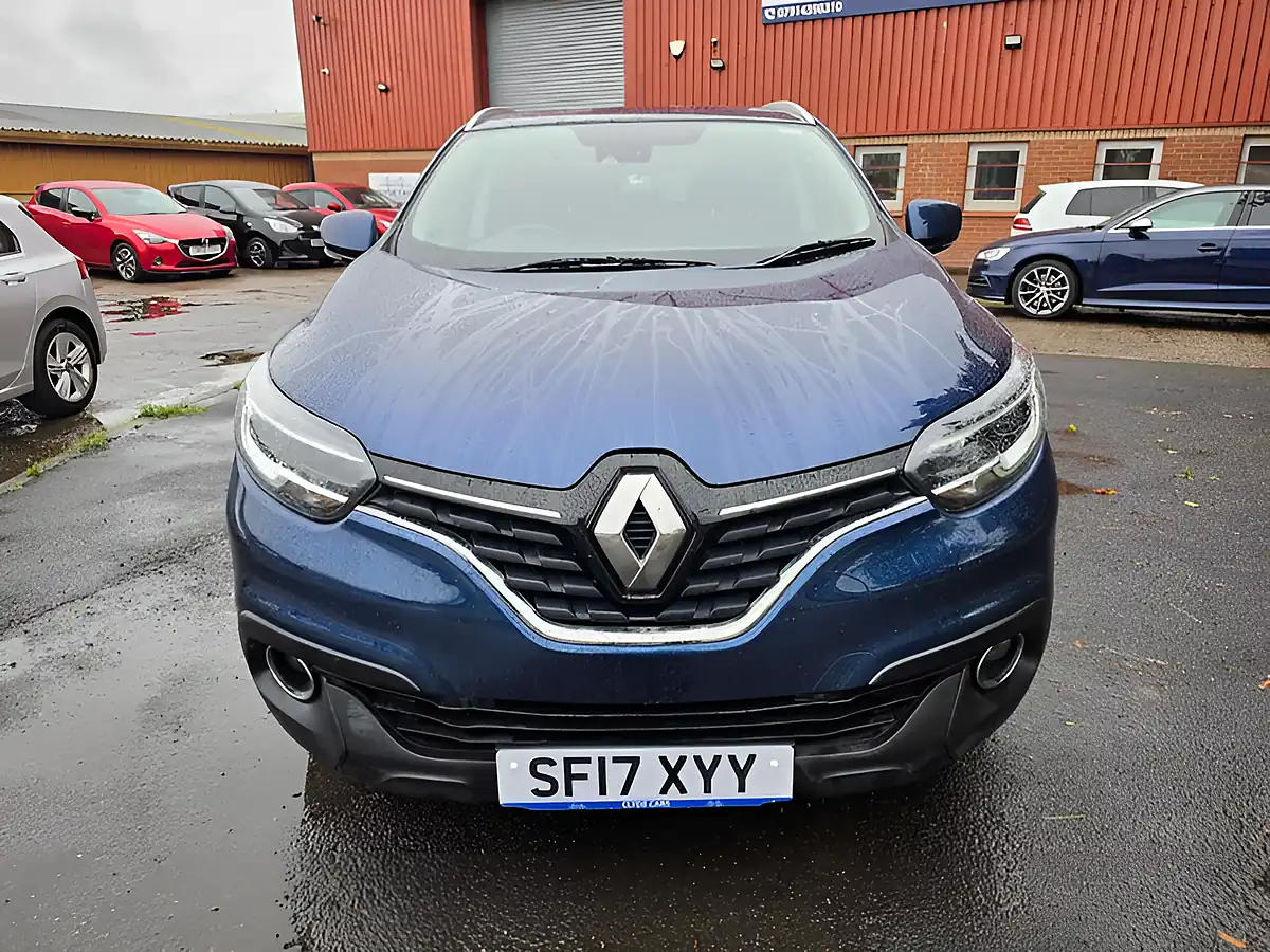 Used 2017 Renault Kadjar Dynamique Nav Blue - Interior and Exterior details 12