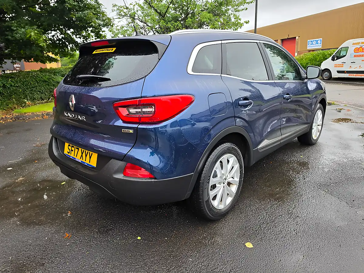 Used 2017 Renault Kadjar Dynamique Nav Blue - Interior and Exterior details 15