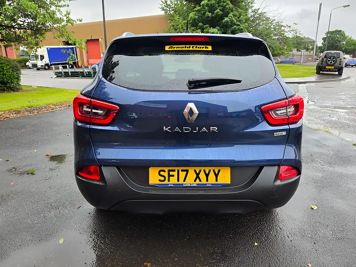 Used 2017 Renault Kadjar Dynamique Nav Blue - Interior and Exterior details 9