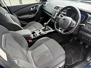 Used 2017 Renault Kadjar Dynamique Nav Blue - Interior and Exterior details 11