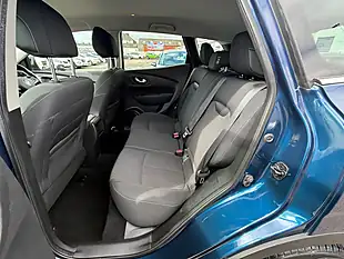 Used 2017 Renault Kadjar Dynamique Nav Blue - Interior and Exterior details 18