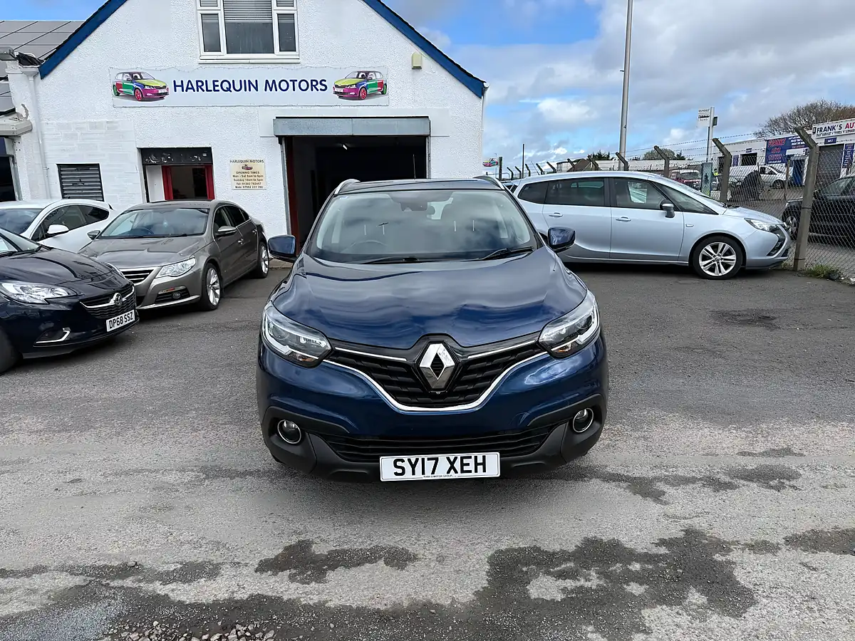 Used 2017 Renault Kadjar Dynamique Nav Blue - Interior and Exterior details 2